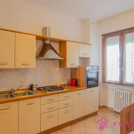 Fuoriporta Affitti Brevi - Emy House Lägenhet Parma