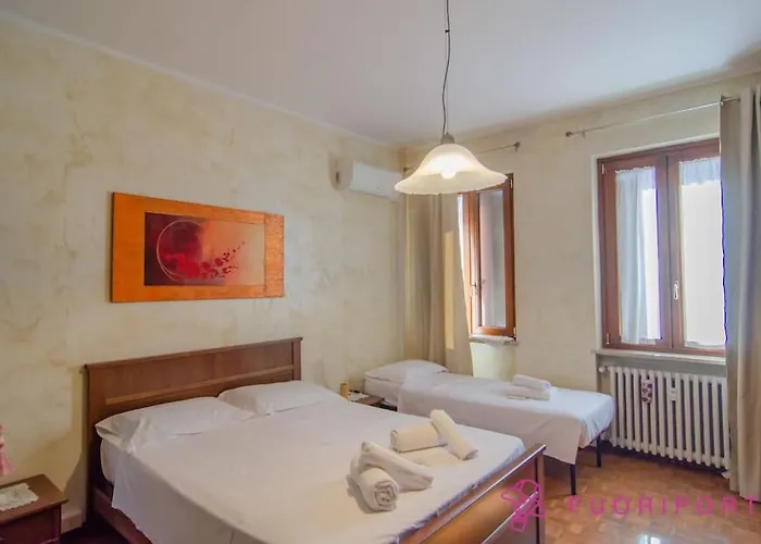 Fuoriporta Affitti Brevi - Emy House * Parme