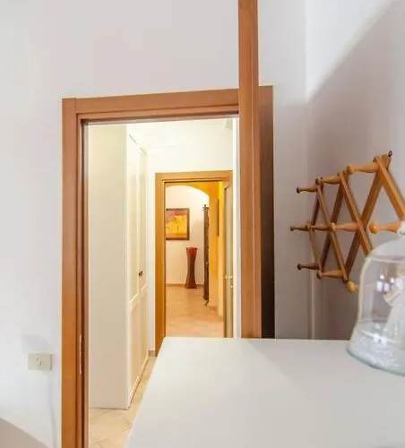 Fuoriporta Affitti Brevi - Emy House Appartement